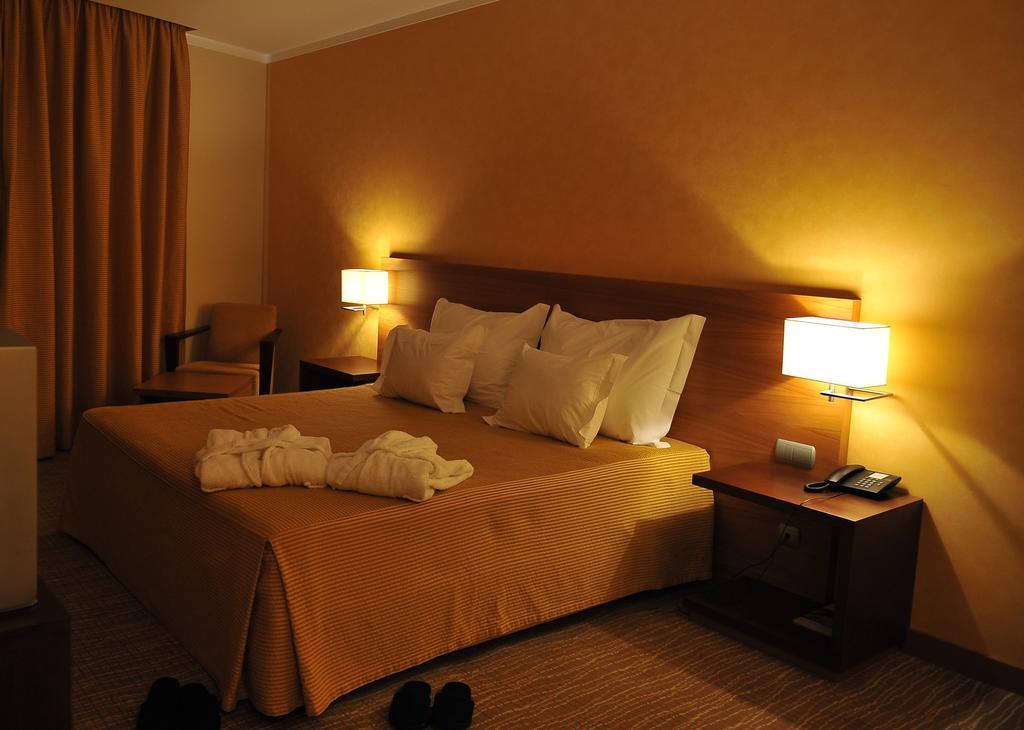 Hotel Lusitania Congress & Spa Гуарда Екстериор снимка