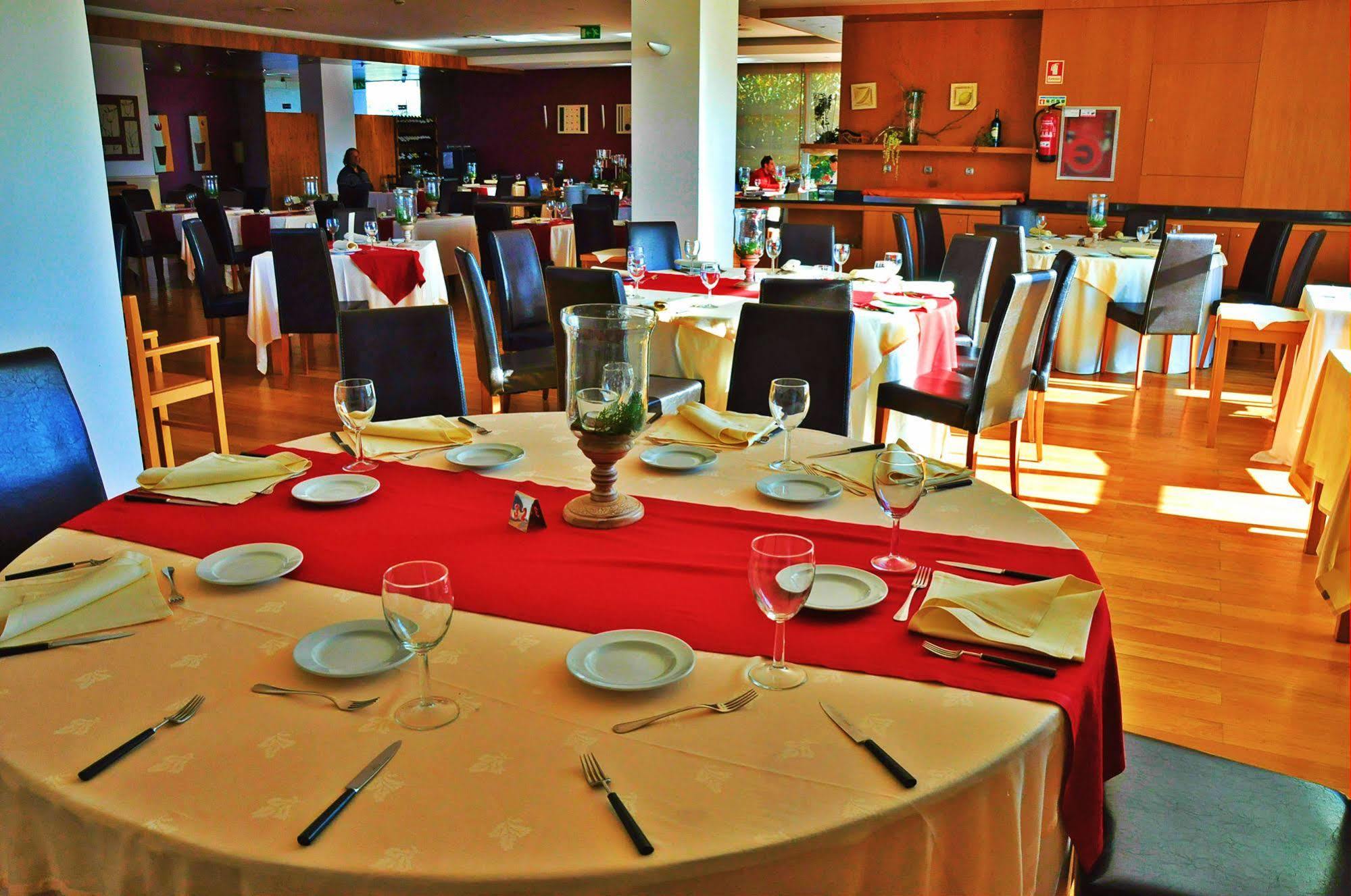 Hotel Lusitania Congress & Spa Гуарда Екстериор снимка
